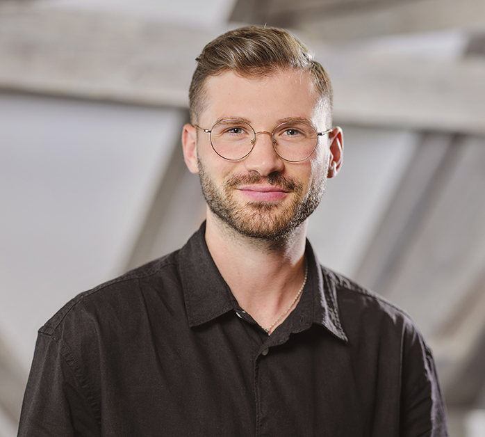 Emre Kanmaz – Specialist Import & Export